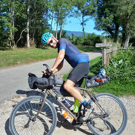 Valreley, Et Table D'hotes Eco-friendly Avec Bain Nordique Au Sud Du Massif Du Jura