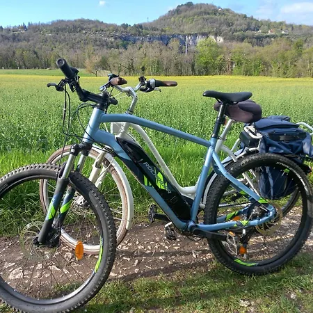 Bed & Breakfast Valreley, Et Table D'hotes Eco-friendly Avec Bain Nordique Au Sud Du Massif Du Jura