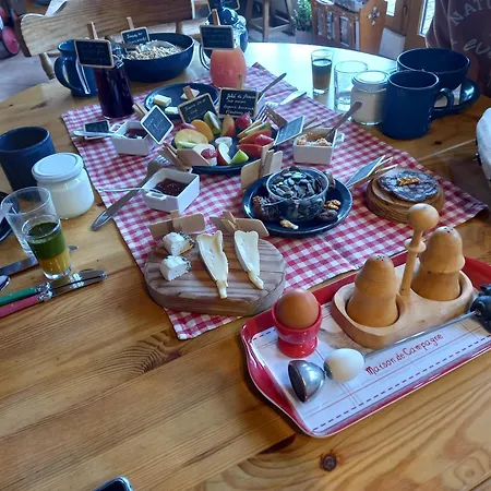 Bed & Breakfast Valreley, Et Table D'hotes Eco-friendly Avec Bain Nordique Au Sud Du Massif Du Jura Champagne-en-Valromey