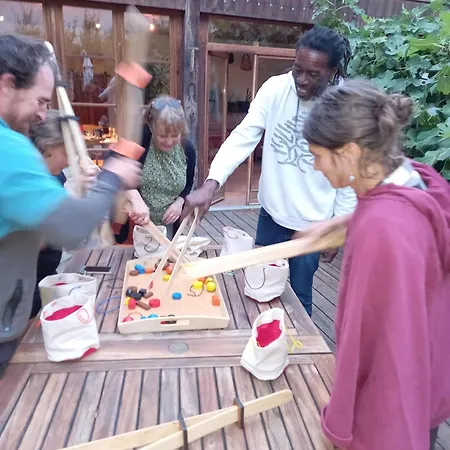 Valreley, Et Table D'hotes Eco-friendly Avec Bain Nordique Au Sud Du Massif Du Jura Bed & Breakfast